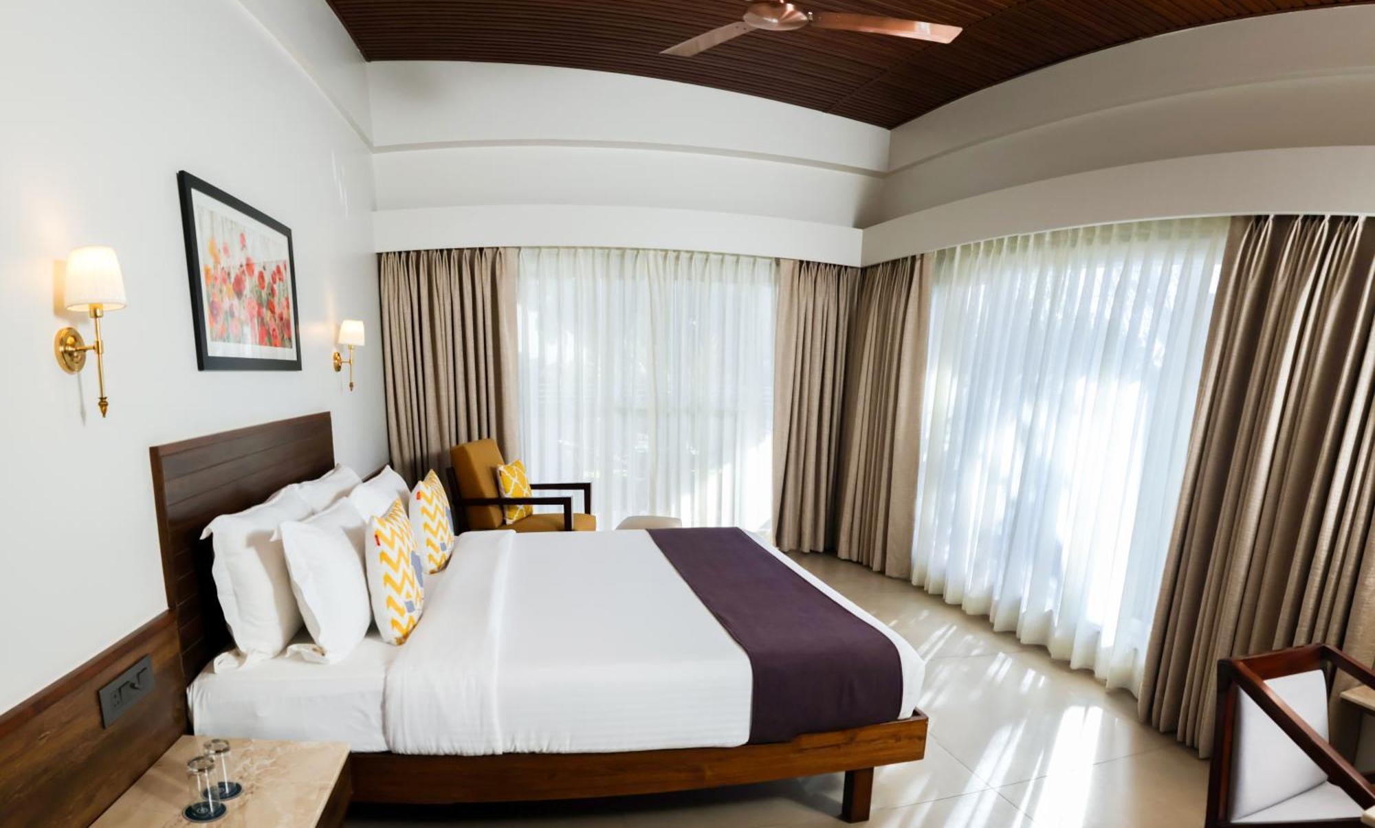 Golden Fields Resort Mulshi Exteriör bild